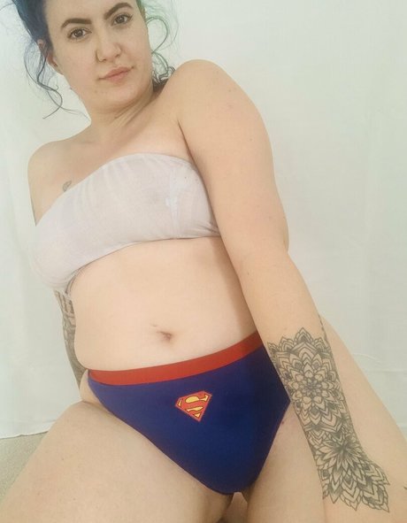 épouse infidèle onlyfans xxx de haute qualité images