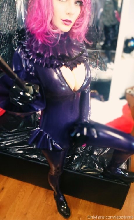 latexirime actrice xxx photo