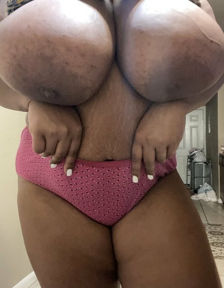 visage blond uniquementfans plutôt parfait images