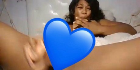 danidoomsday nus de stars du porno img