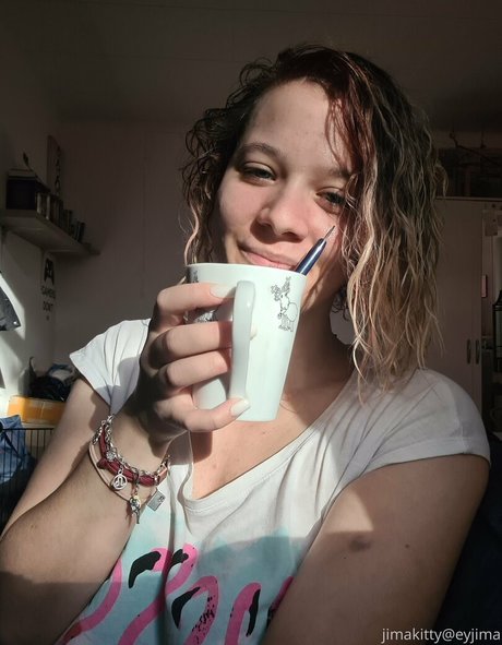 jimakitty art modèle des photos