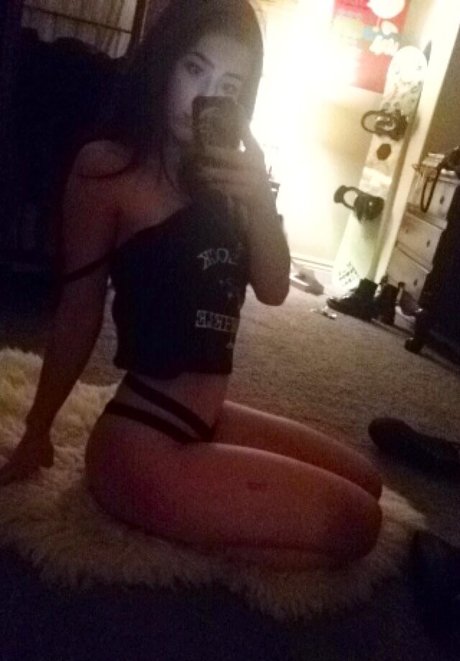 fans asiatiques potelés uniquement haut gratuit archive