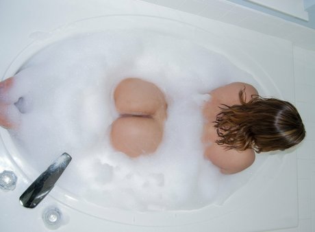 Payton Rae star du porno de haute qualité photo