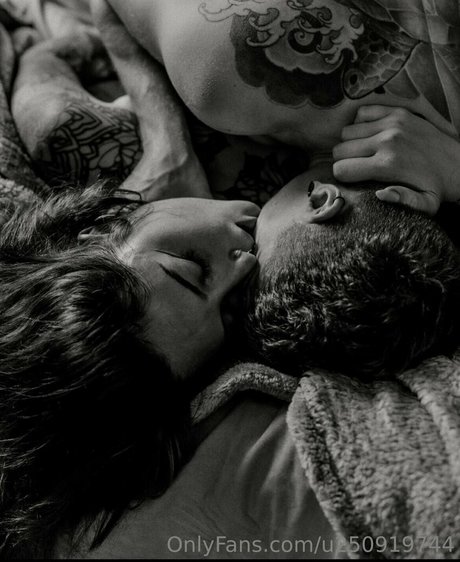 sarahmeeeow étoile xxx des photos