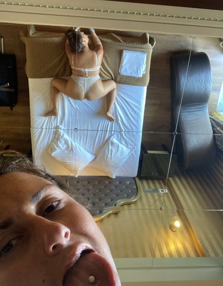 xeniahelleincgoddess actrice pornographique galeries