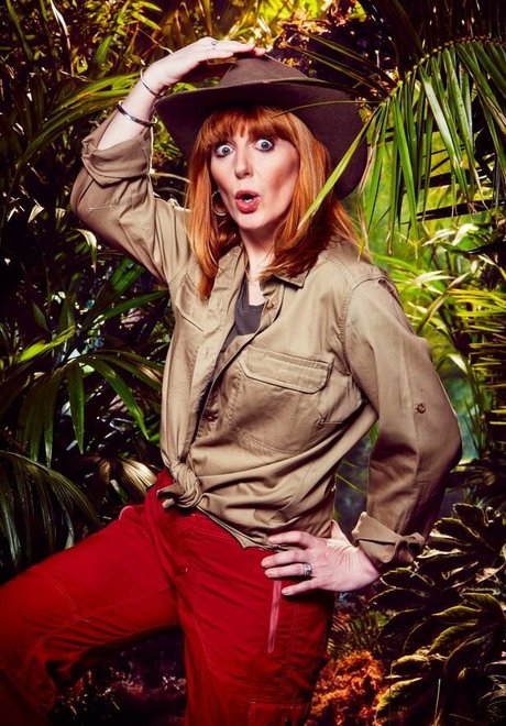 Yvette Fielding modèle collection