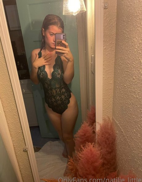 natilie little modèle des photos