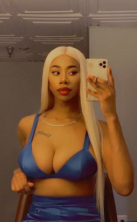 womanflo star du porno de haute qualité images