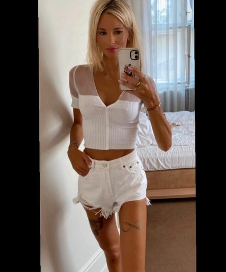 Martina Kadlecikova xxx étoile archive