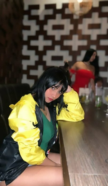 Tani Castaneda star du porno chaud des photos