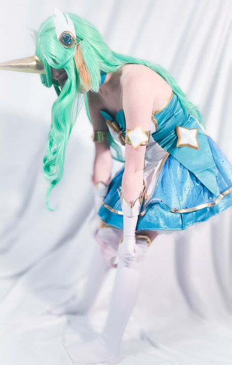 emswaifu actrice porno galerie