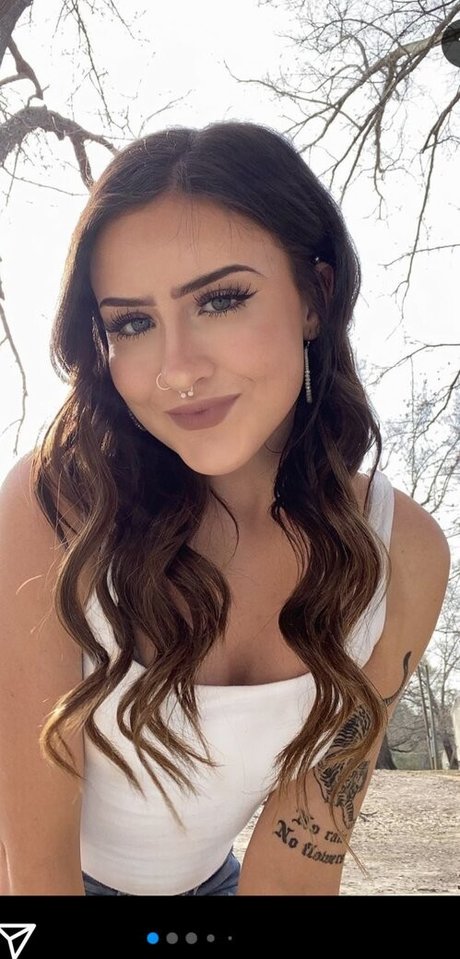 blonde athlétique onlyfans des nus sympas collection