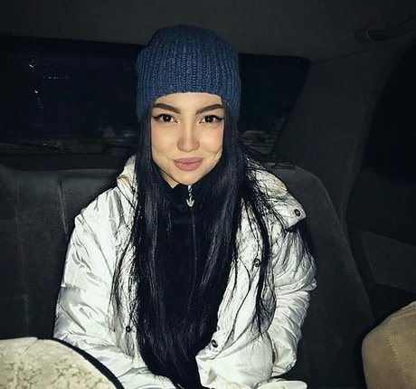 Asa Lochka star du porno chaude collection