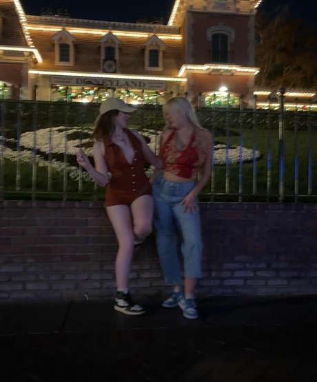 Holly Youpa star du porno belle images