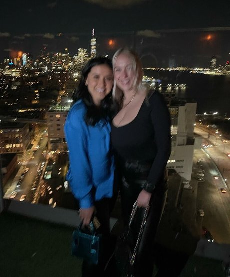 Holly Youpa modèle exclusif collection