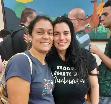 Ju Luz modèle érotique archive