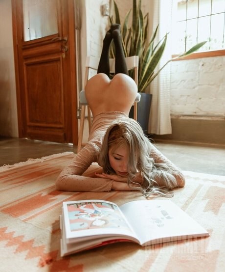 Anonimatta actrice galerie