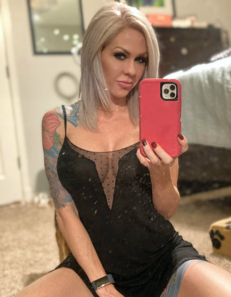 kandieangel joli modèle galeries