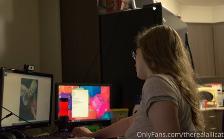 therealallicat sexe de star du porno des photos