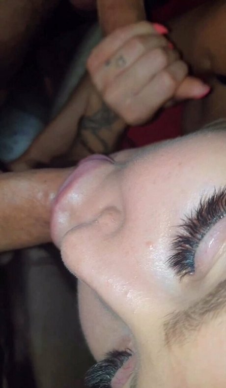 wild cherrygirl actrice de grande qualité photo