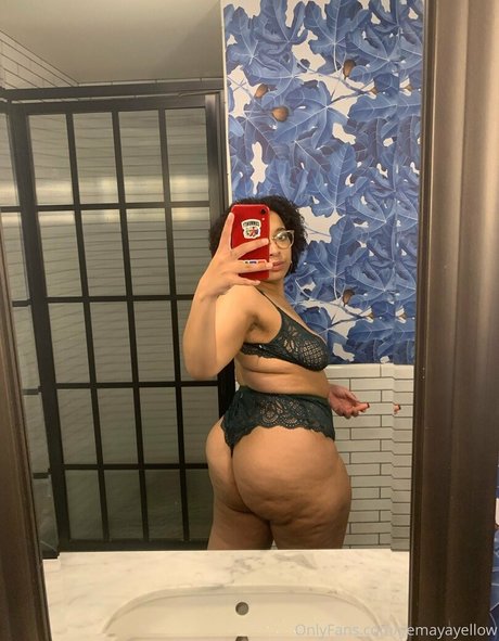 french kiss modèle pornographique des photos