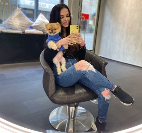 Maya Bulgarien modèle hd image