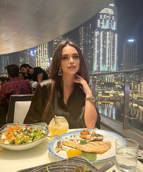 Maya Bulgarien actrice porno photo