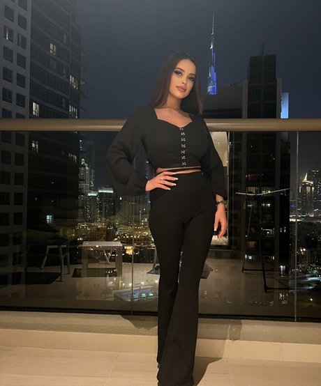 string gros cul onlyfans sexy érotique image