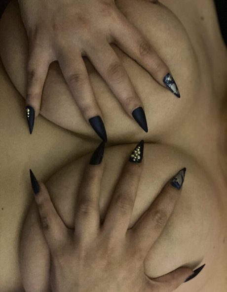 britanybomber star du porno nue image