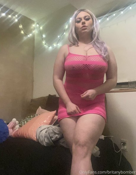 britanybomber modèle érotique galeries