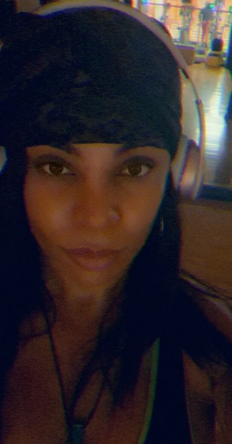 sashastrokes star du porno exclusive images