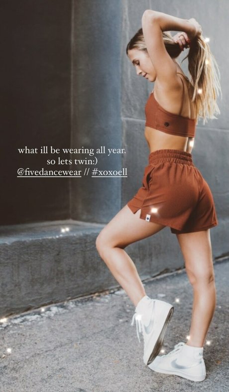 Ella Horan actrice xxx galeries