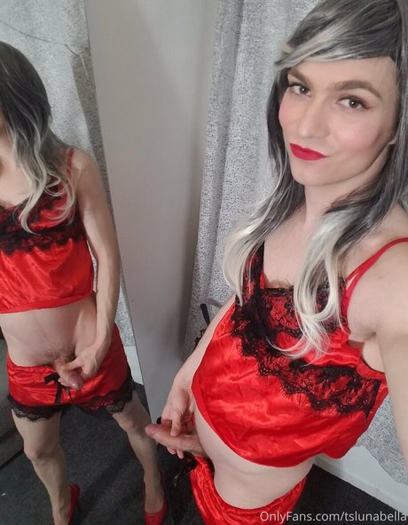 tslunabella star du porno parfaite galerie