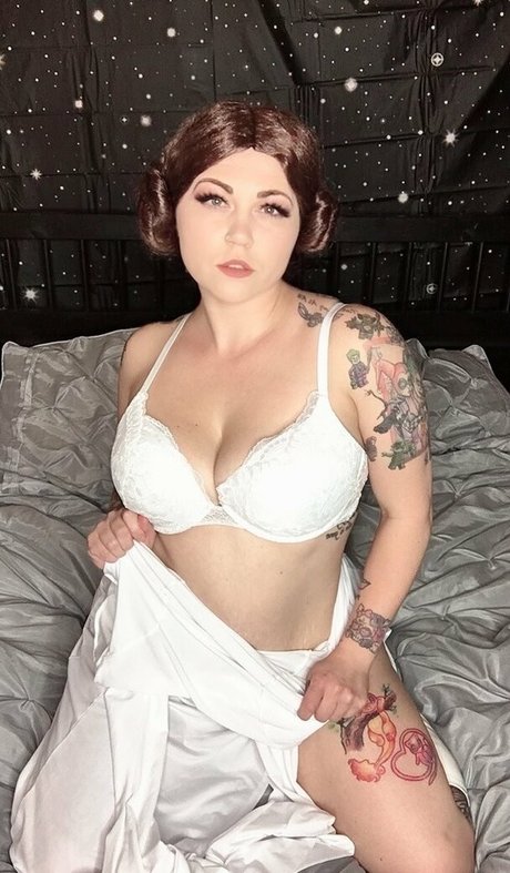 canadiancomiccutie actrice sexy galeries