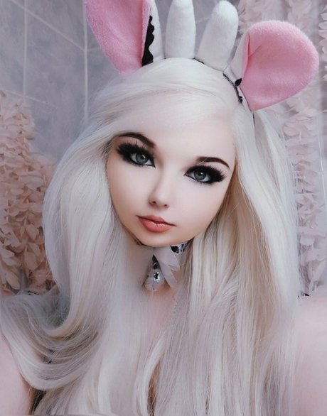 Cherryerotic art star du porno des photos