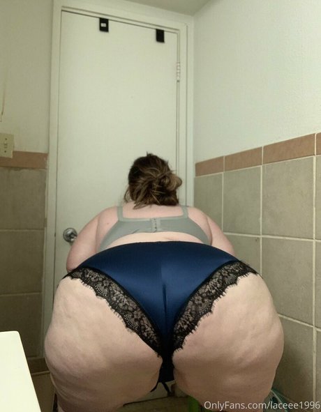 laceee1996 étoile sympa img