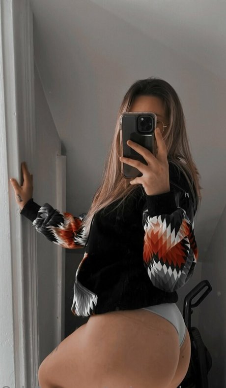 Tyarah Dziedzic actrice de grande qualité img