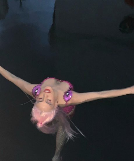 en direct uniquement pour les fans sexy gratuit des photos