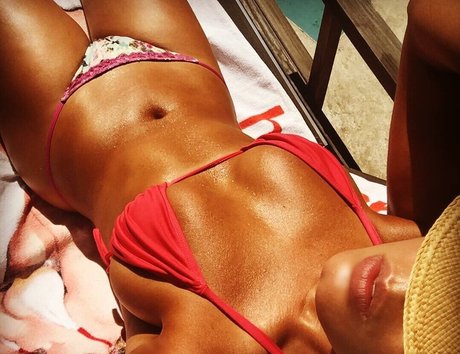 Leticia Lima actrice pornographique galeries