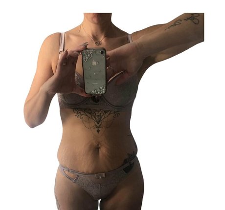 ukwife41 haut modèle galeries