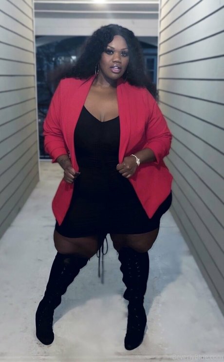 maman latine onlyfans haut de gamme galeries