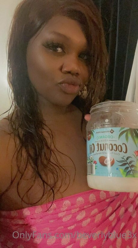 beverlyblue3x modèle érotique des photos