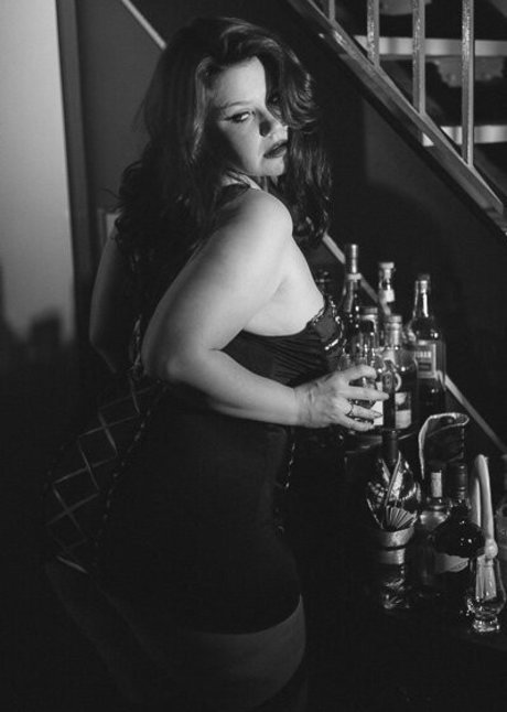 ébène baise onlyfans nu en haute qualité des photos