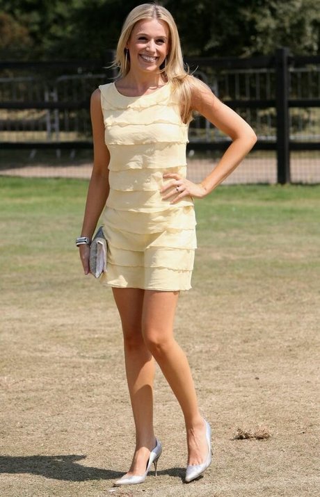 Lara Lewington star du porno belle image