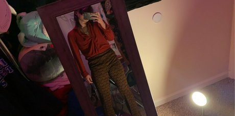 eeeruh modèles nus galeries