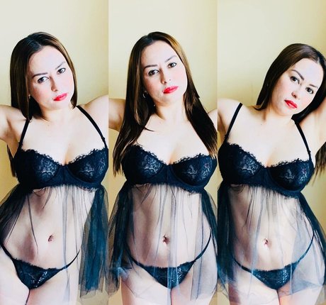 gros seins ébène onlyfans adulte exclusif image