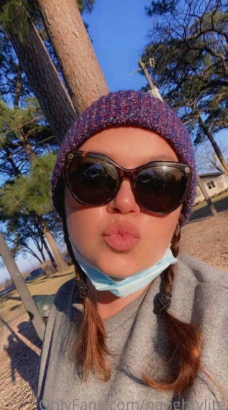 naughtylite meilleure star du porno image