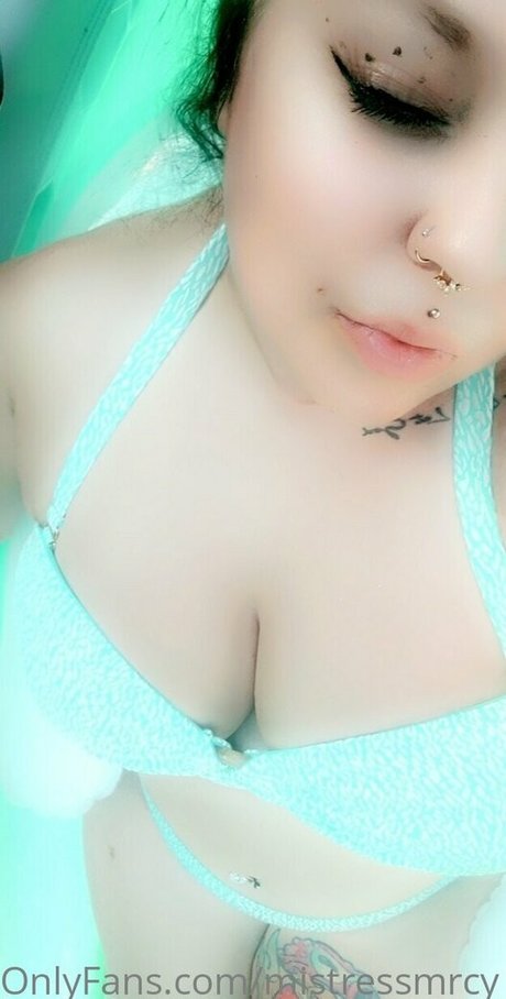 mistressmrcy xxx étoile photos