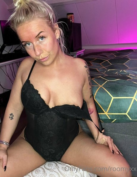 roomyxx joli modèle archive