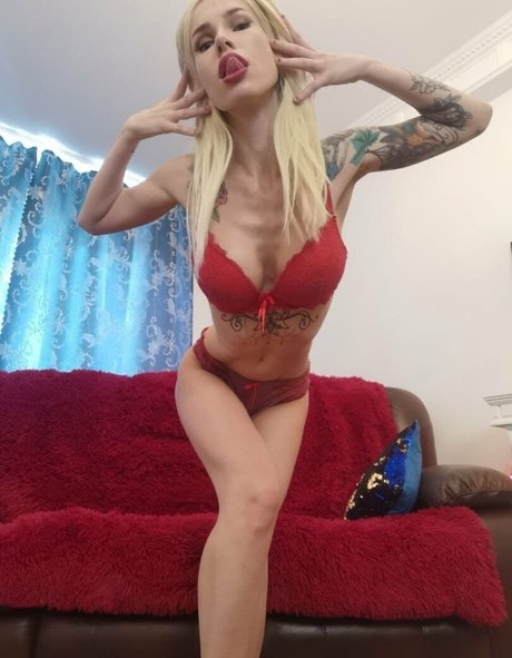 milf aux cheveux noirs onlyfans pornographique parfait collection